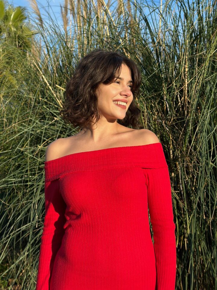 Madonna Yaka Elbise - Kırmızı
