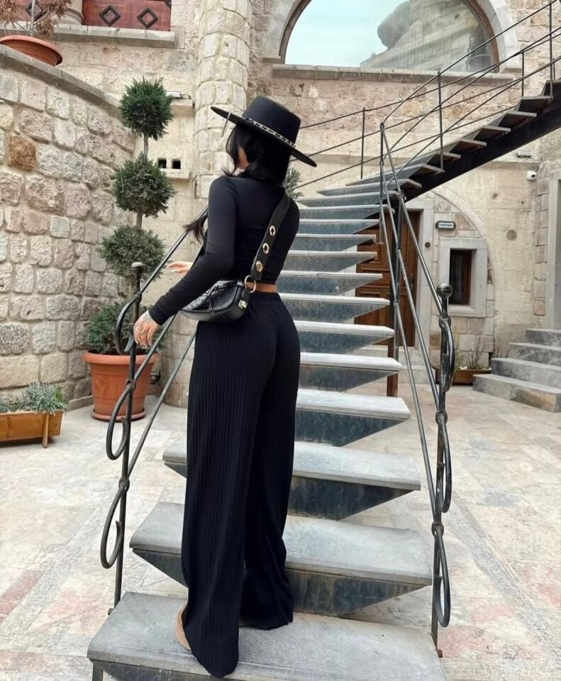 Biyeli Salaş Pantolon-Siyah